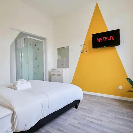 Maison 4 Et Jacuzzi Pour 8 Personnes Semesterbostad *