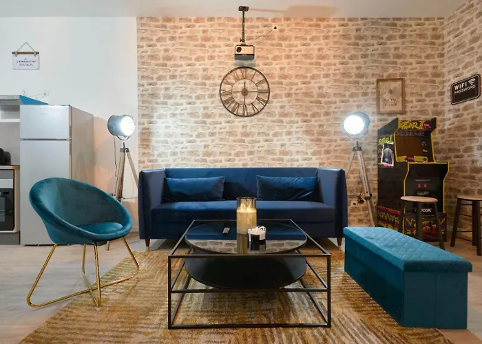 Σπίτι διακοπών Maison 4 Et Jacuzzi Pour 8 Personnes