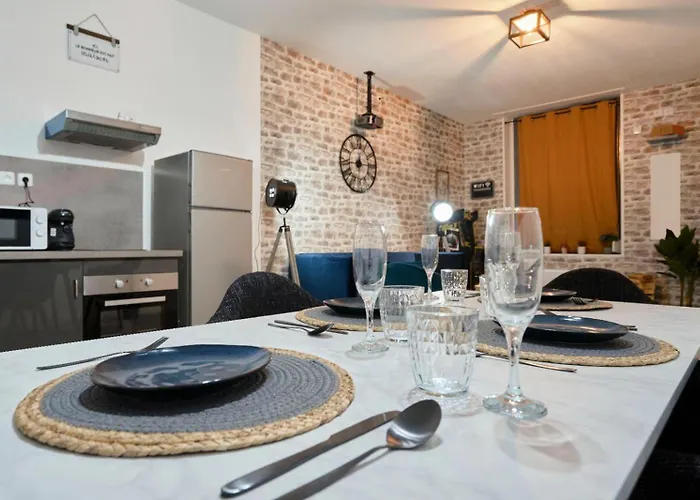 Maison 4 Et Jacuzzi Pour 8 Personnes Σπίτι διακοπών