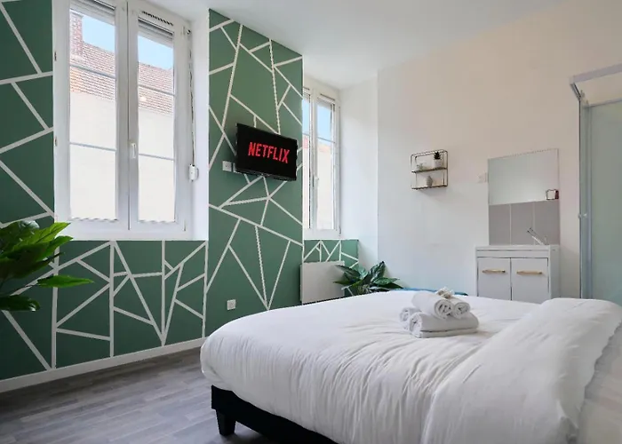 Σπίτι διακοπών Maison 4 Et Jacuzzi Pour 8 Personnes