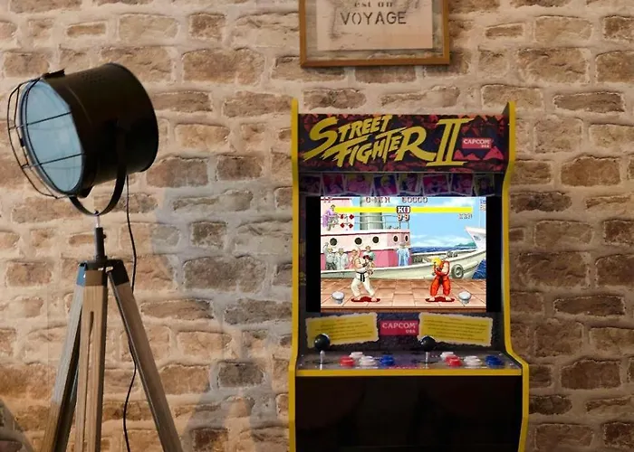 Maison 4 Et Jacuzzi Pour 8 Personnes *